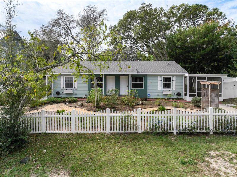 654 Warner Street - Photo 1