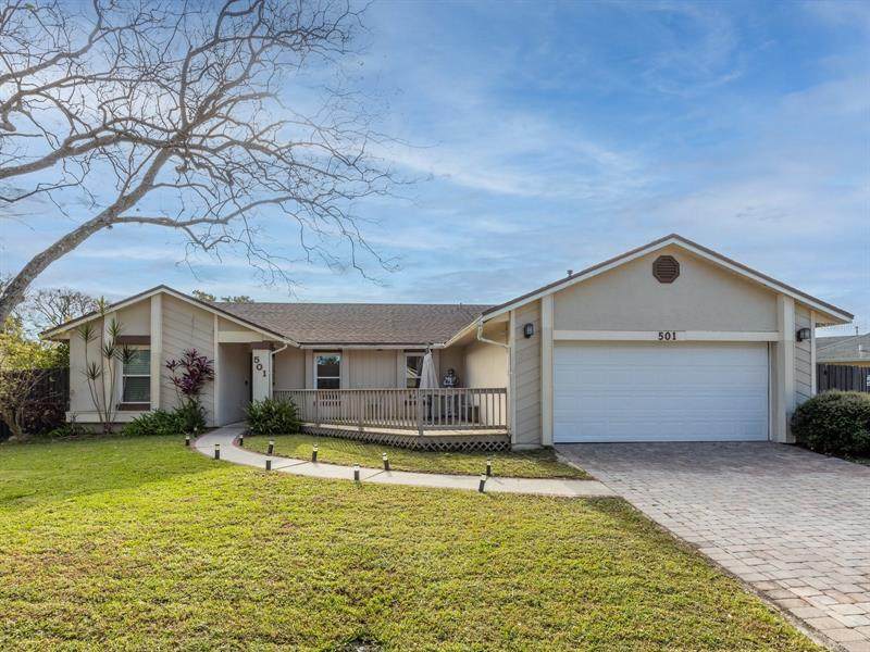 501 Pinesong Drive - Photo 1