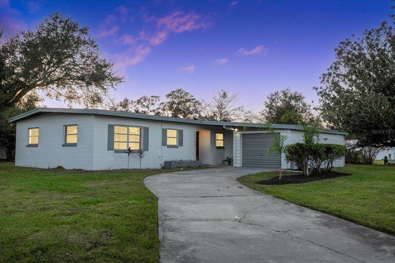 1725 Clematis Lane - Photo 1
