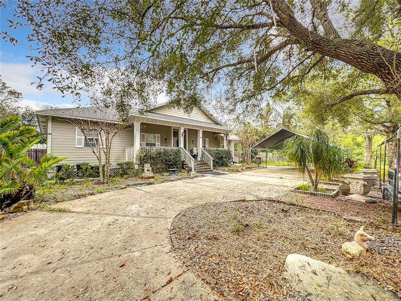 2915 Palmetto Avenue - Photo 1