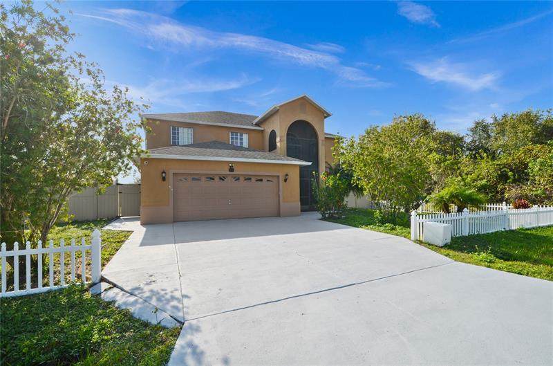 151 Brixham Court - Photo 1