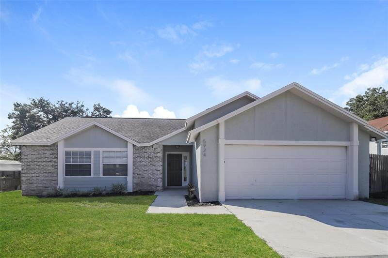 5924 Shore Breeze Lane - Photo 1