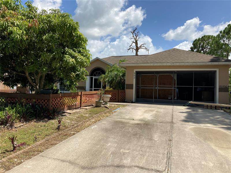 962 Plantation Road - Photo 1