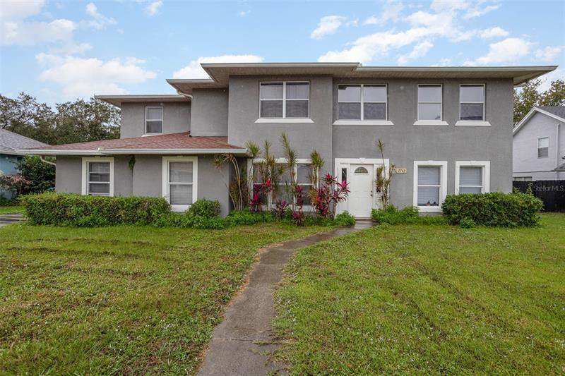 2742 Ballard Avenue - Photo 1