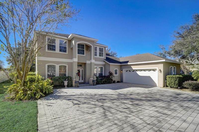 580 Errol Parkway - Photo 1
