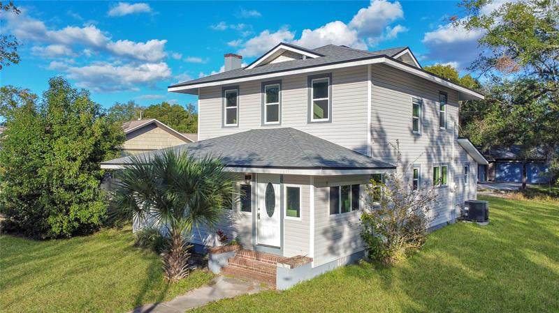 2043 Holly Avenue - Photo 1