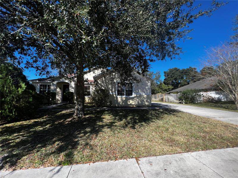 2704 Grassmoor Loop - Photo 1