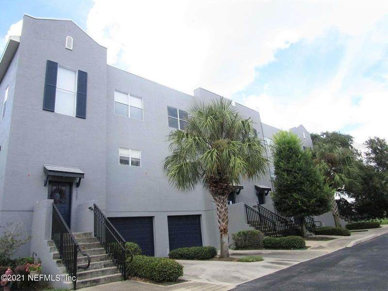 5305 Escena Court - Photo 1