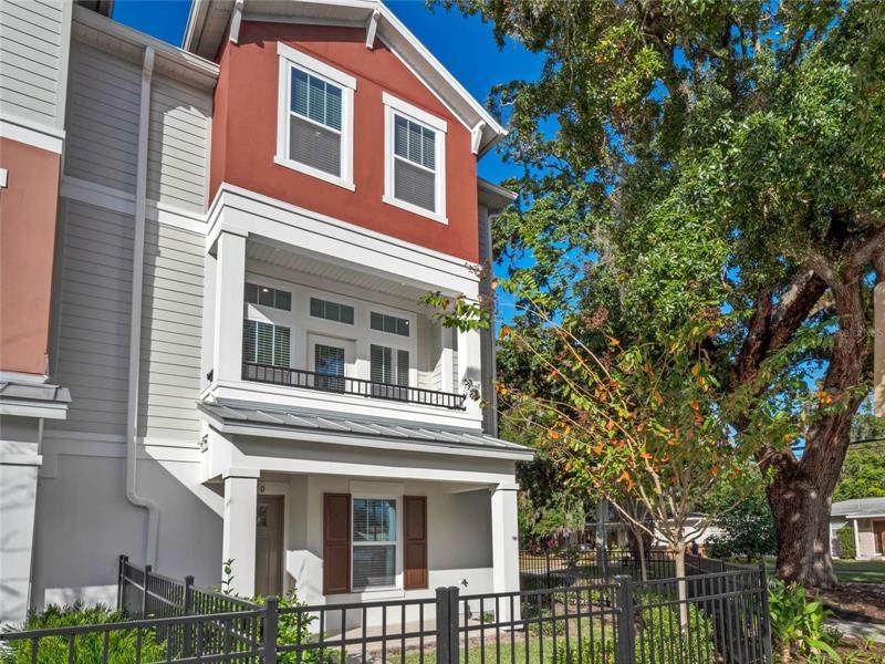870 Thornton Avenue - Photo 1