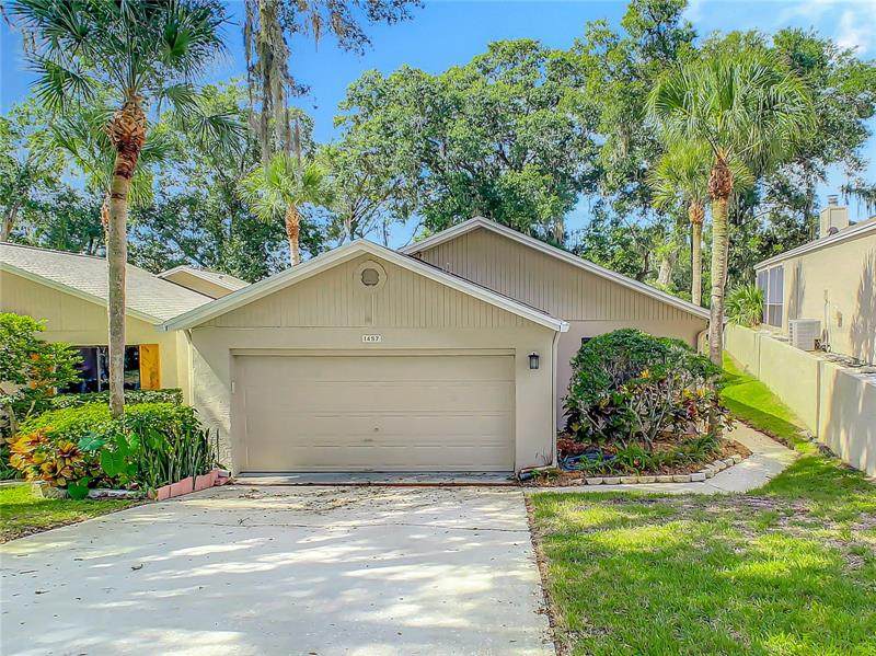 1457 Oak Place - Photo 1