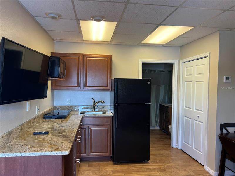 2777 Poinciana Boulevard - Photo 1