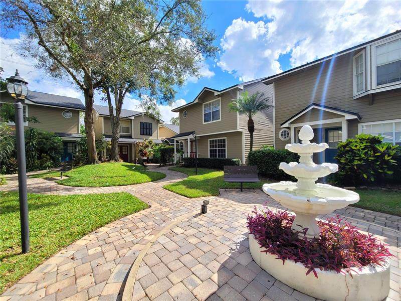 6040 Scotchwood Glen - Photo 1