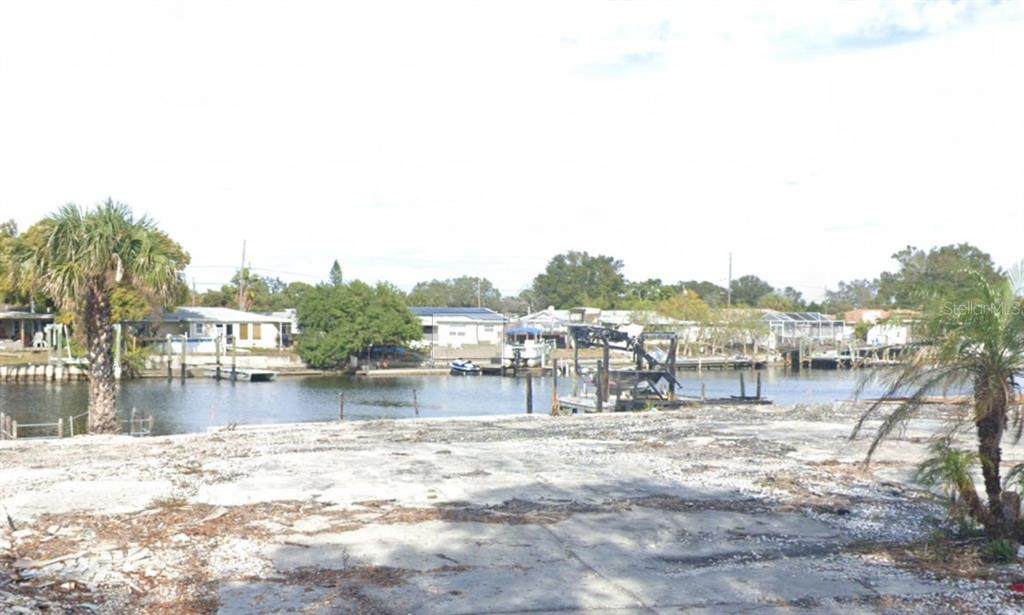 5245 Boardwalk Street - Photo 1