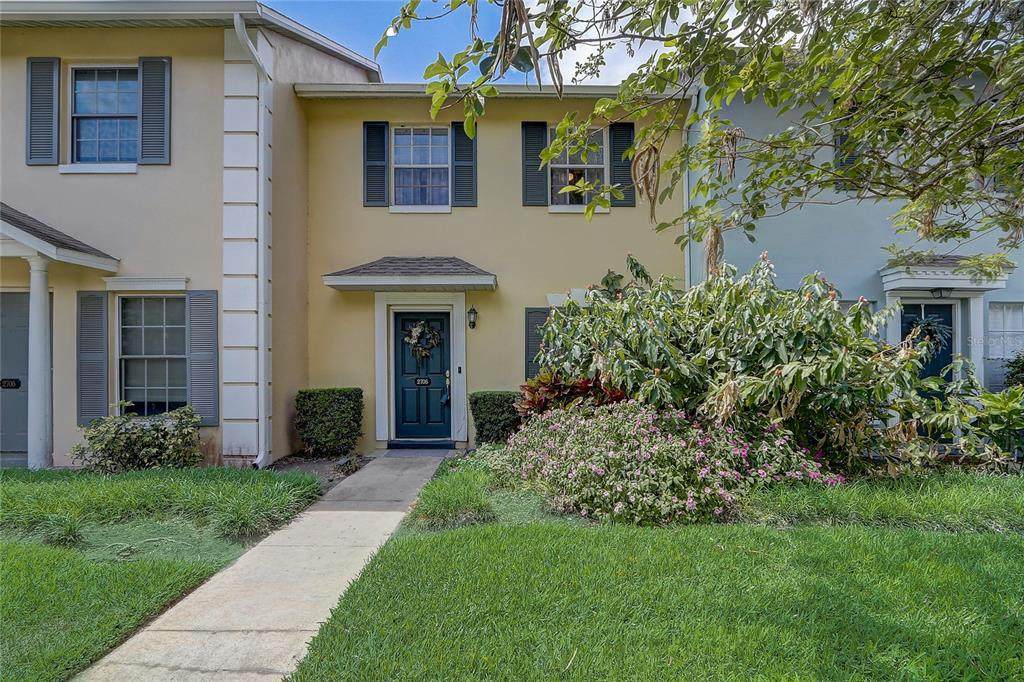 2706 Pine Street - Photo 1