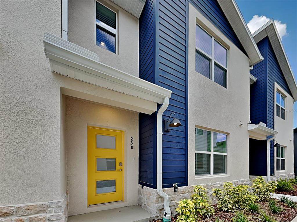 258 Capulet Cove - Photo 1