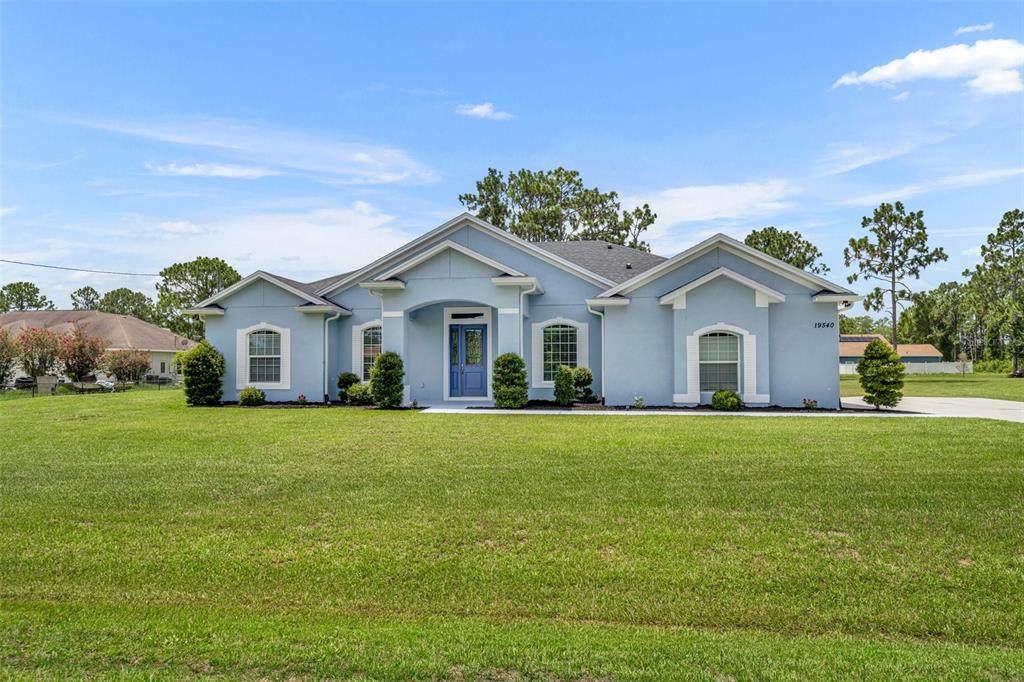 19540 Majestic Street - Photo 1