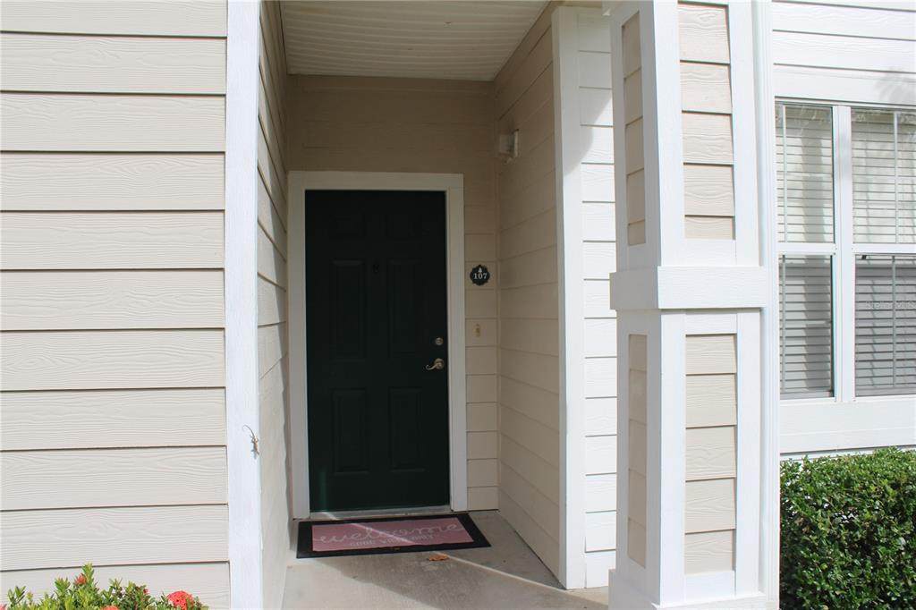 330 Southern Pecan Circle - Photo 1