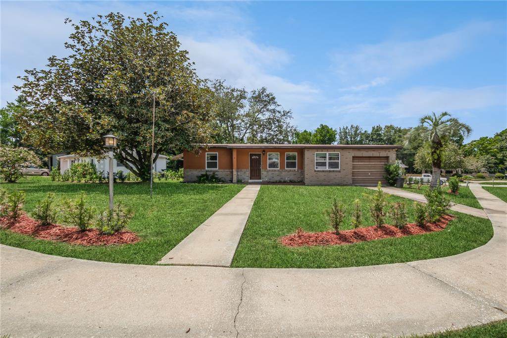 537 Finland Drive - Photo 1