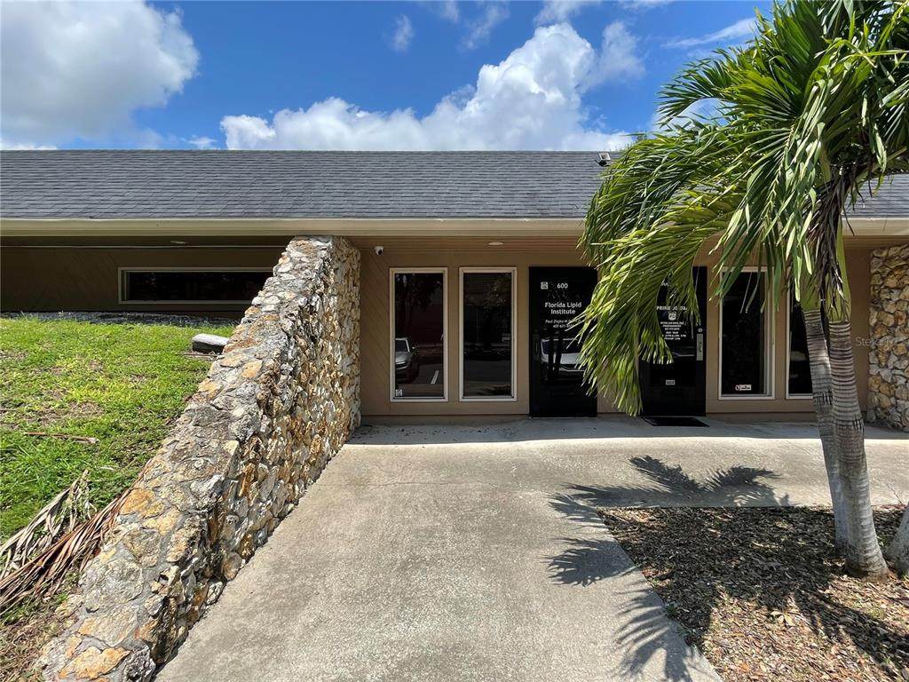 2828 Casa Aloma Way - Photo 1