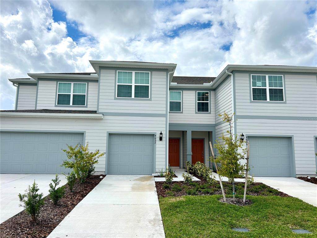 4652 Sparkling Shell Avenue - Photo 1