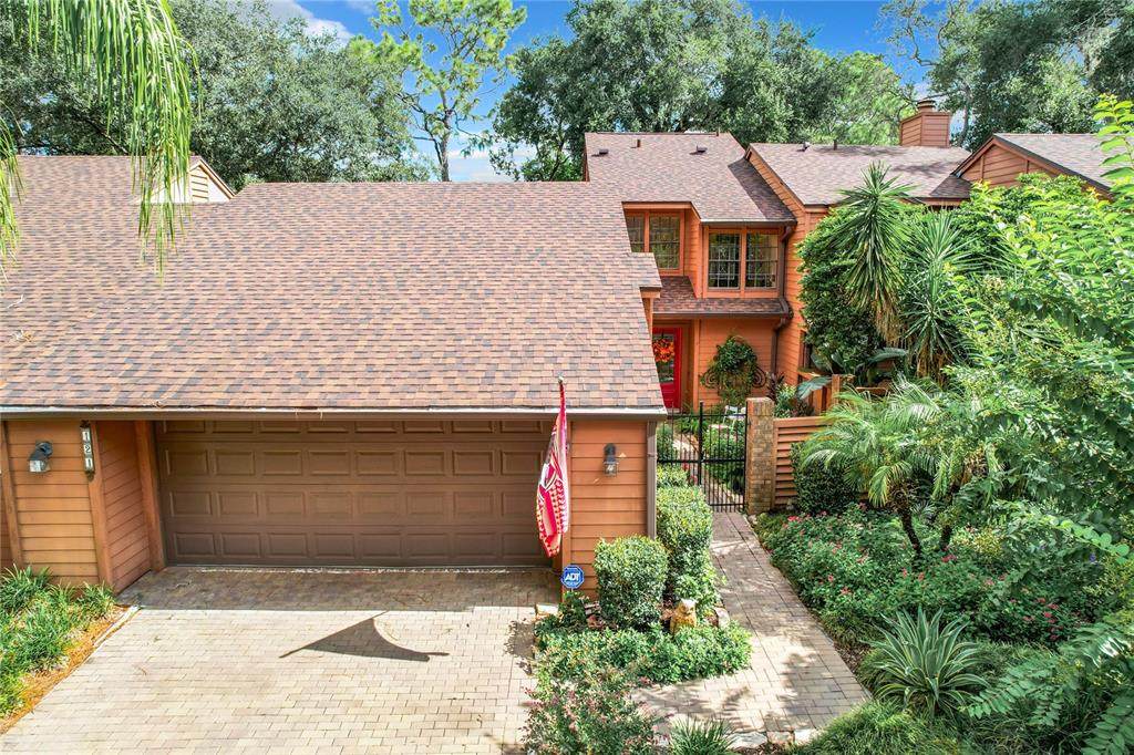 121 Raintree Drive - Photo 1