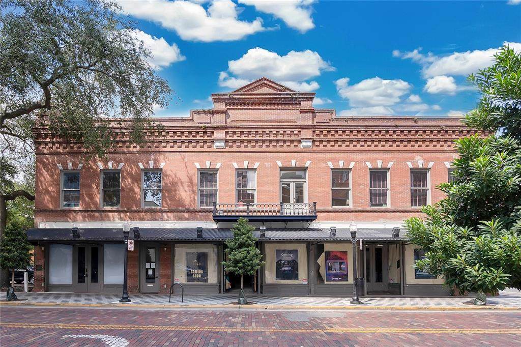 13 Pine Street - Photo 1