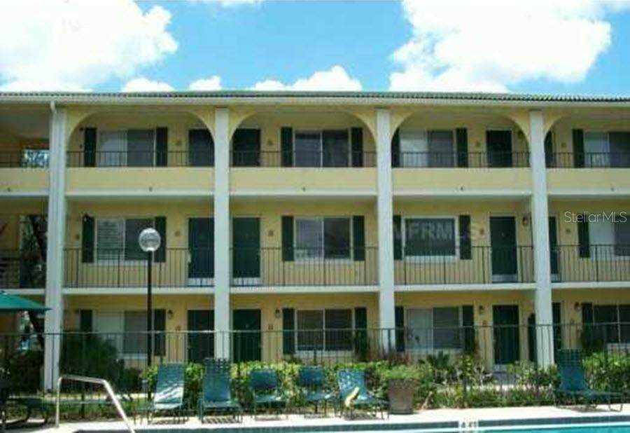 103 Oyster Bay Circle - Photo 1