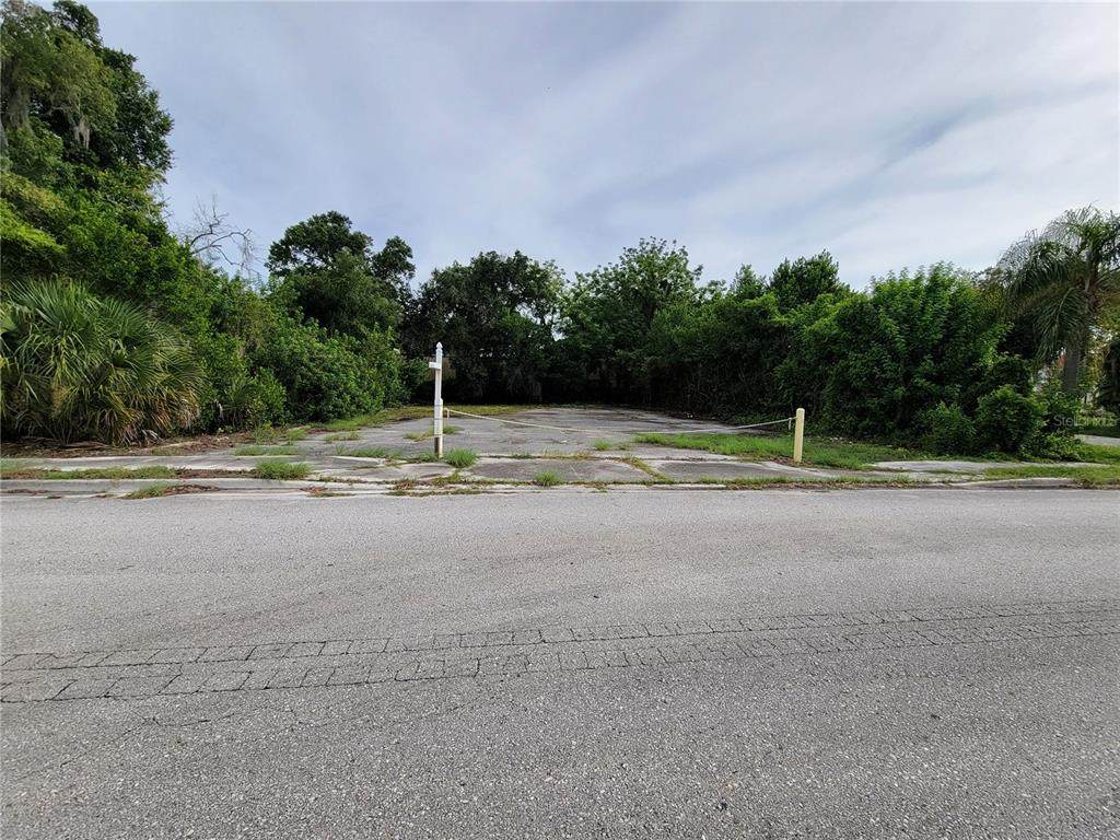 4737 Hargrave Street - Photo 1