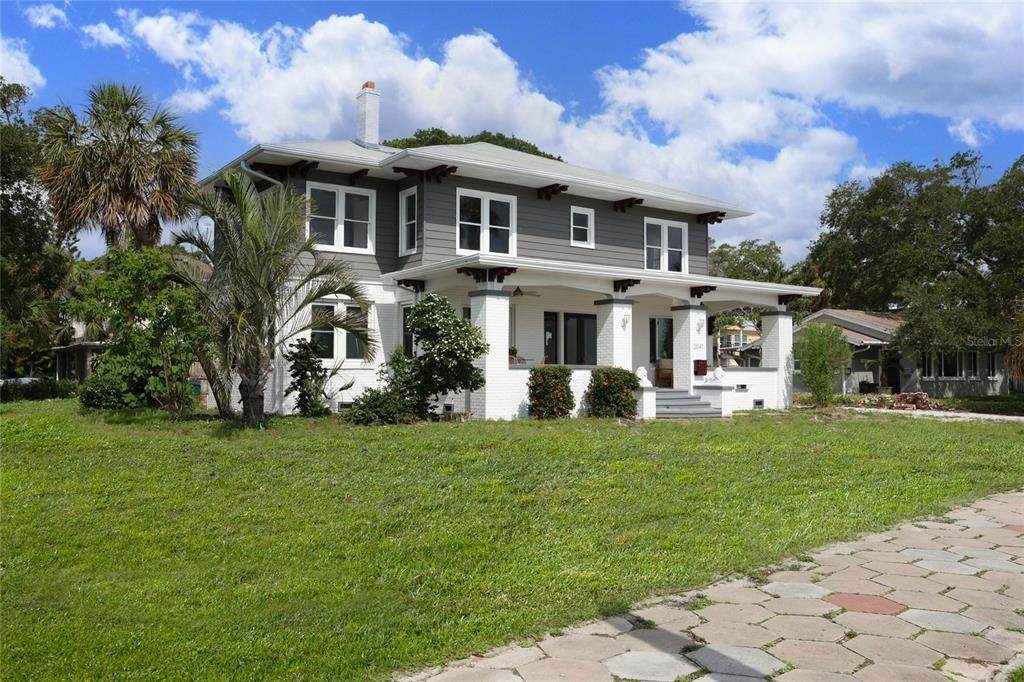 2041 Beach Dr Se - Photo 1