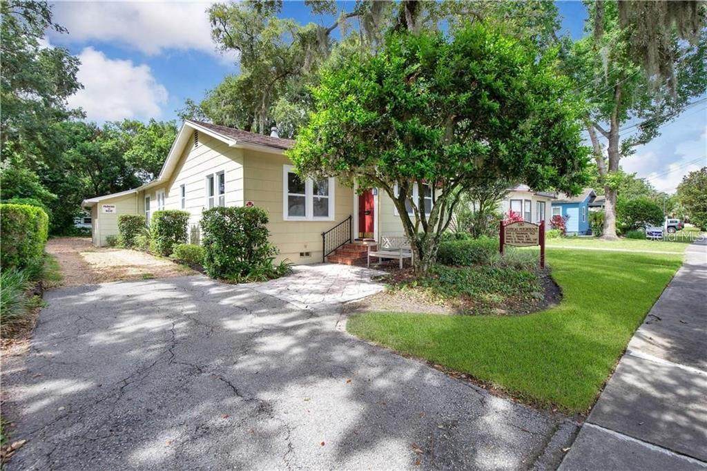 1910 Hillcrest Street - Photo 1