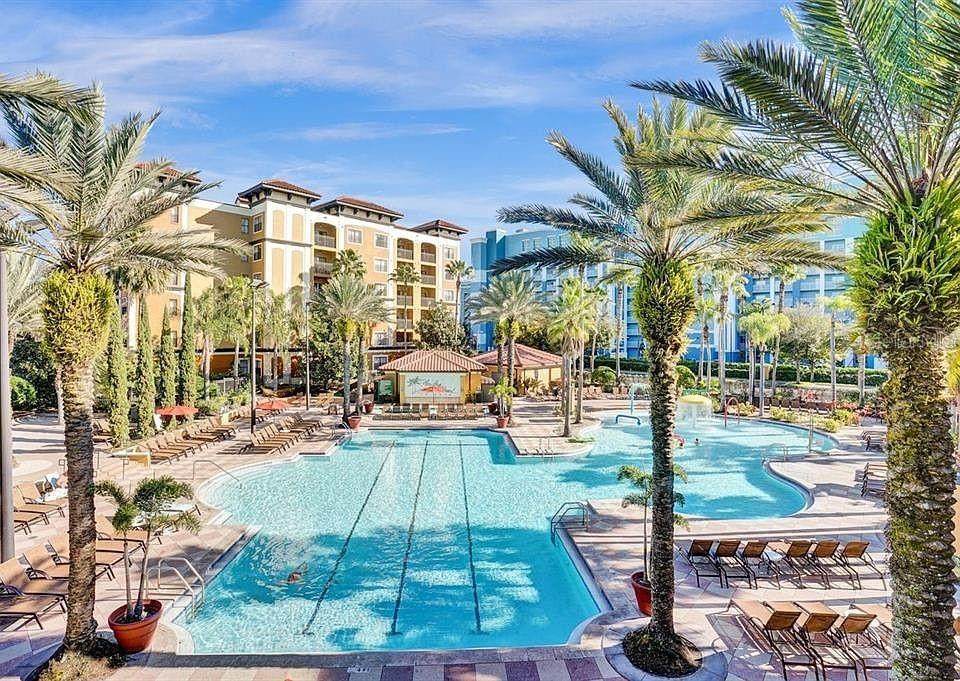 12521 Floridays Resort Drive - Photo 1