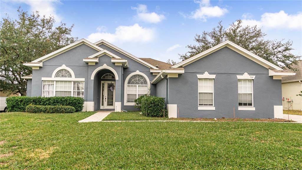 728 Longford Loop - Photo 1