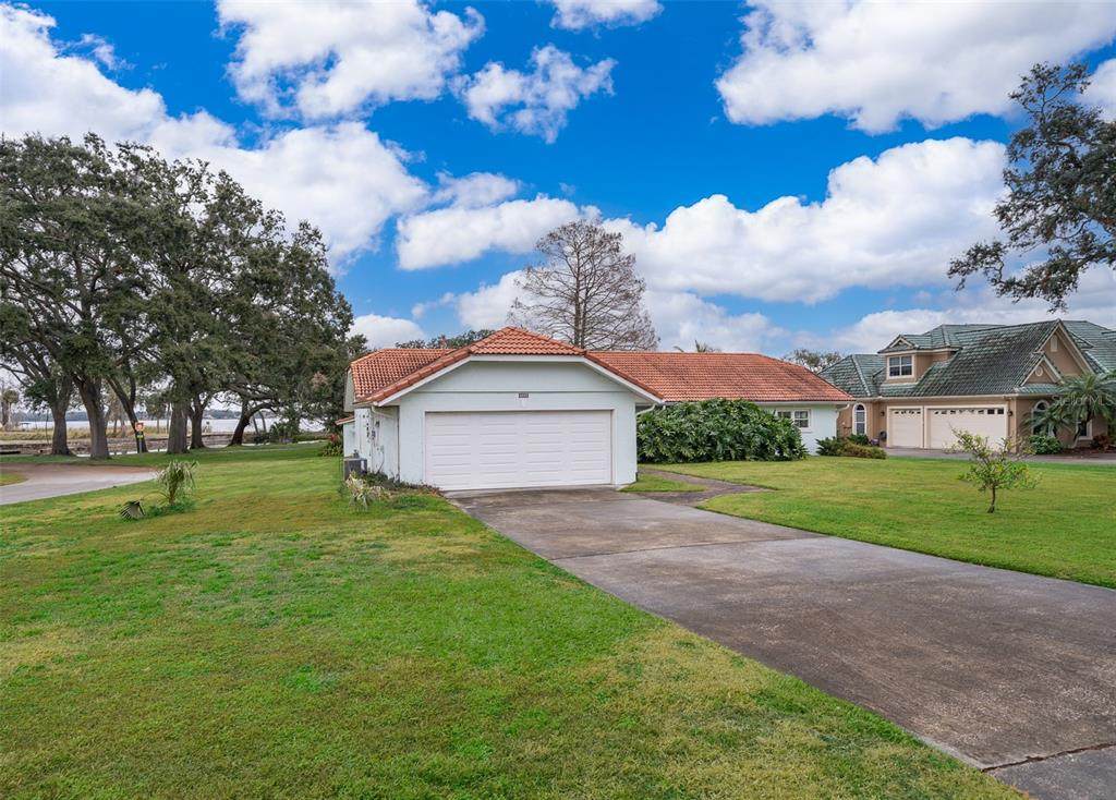 808 Shore Drive - Photo 1