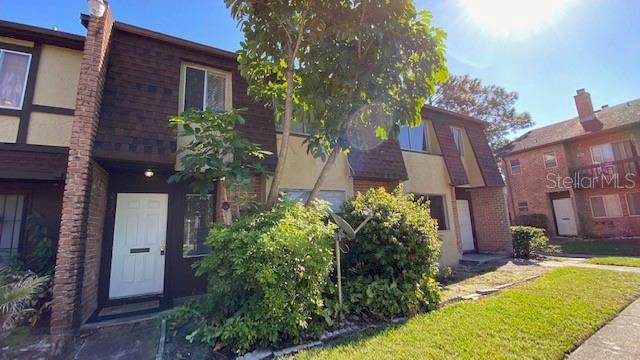 2336 Huntington Green Court - Photo 1
