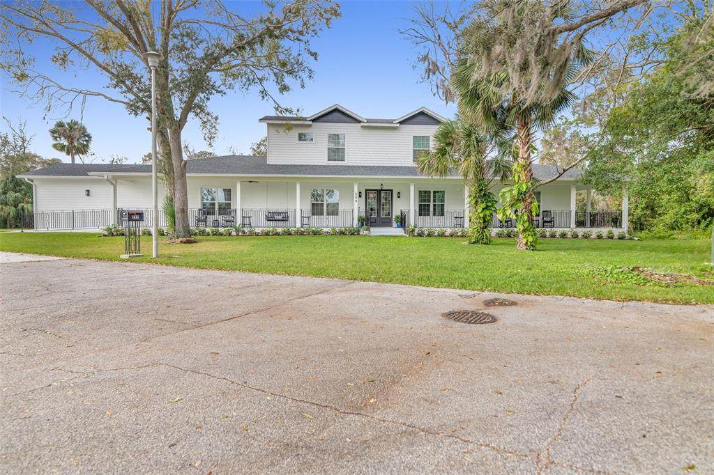 599 Glendevon Drive - Photo 1