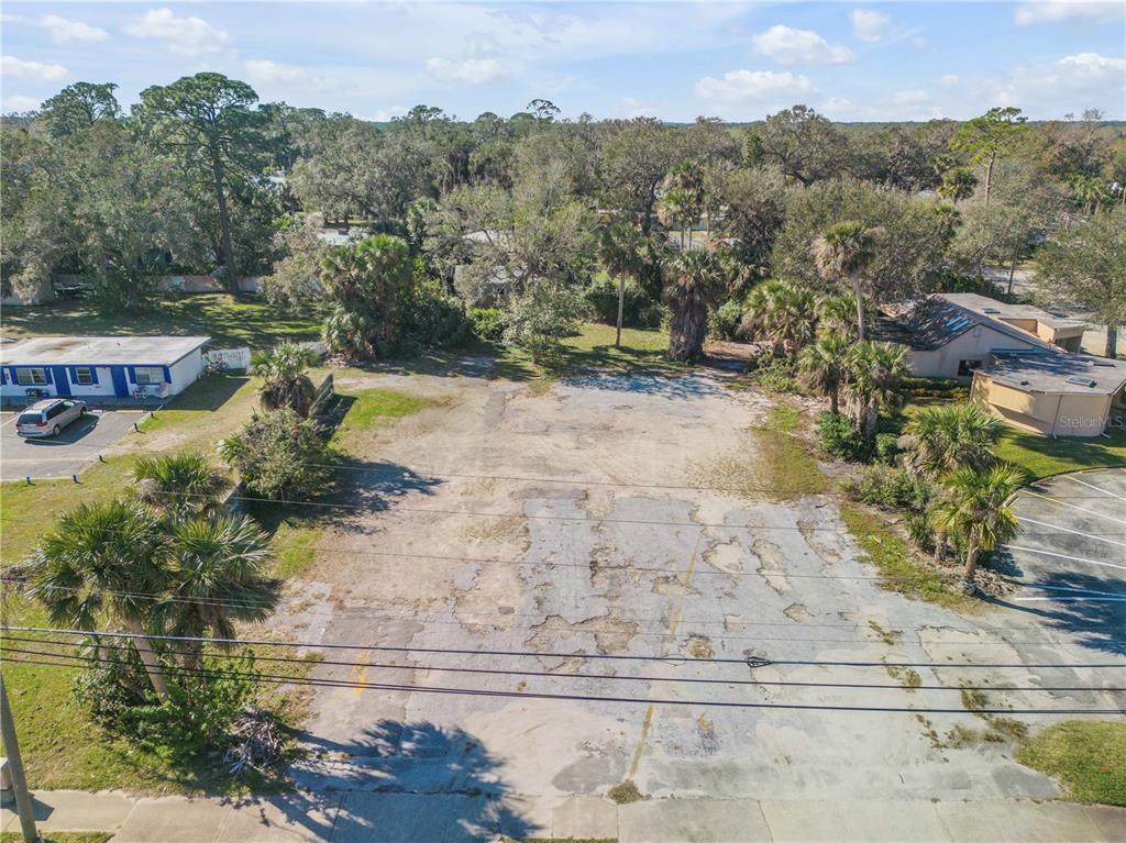 1296 Dixie Freeway - Photo 1