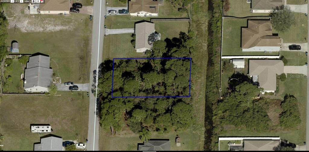 467 Ellington Avenue - Photo 1