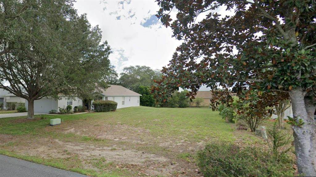 2215 Brentwood Circle - Photo 1