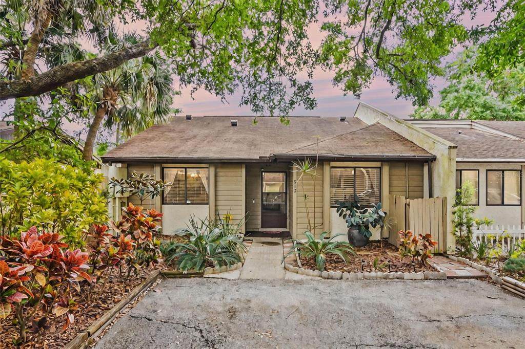 512 Derby Drive - Photo 1