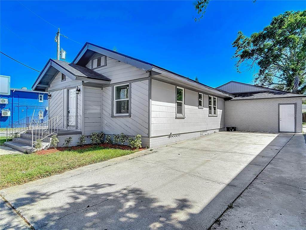 547 Ridgewood Avenue - Photo 1