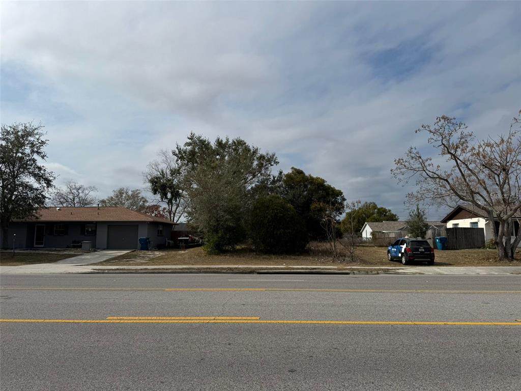 5483 Mariner Boulevard - Photo 1