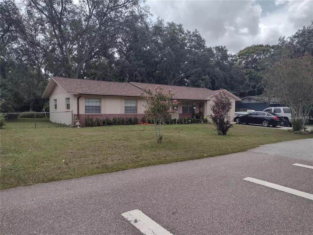 123 High Street - Photo 1