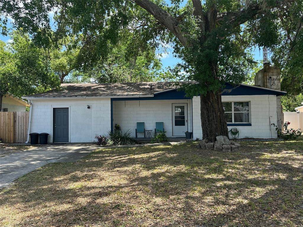 890 Emerald Drive - Photo 1