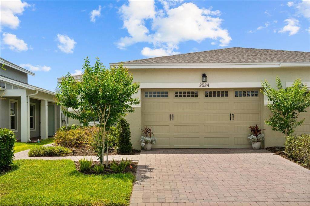 2524 Datura Loop - Photo 1