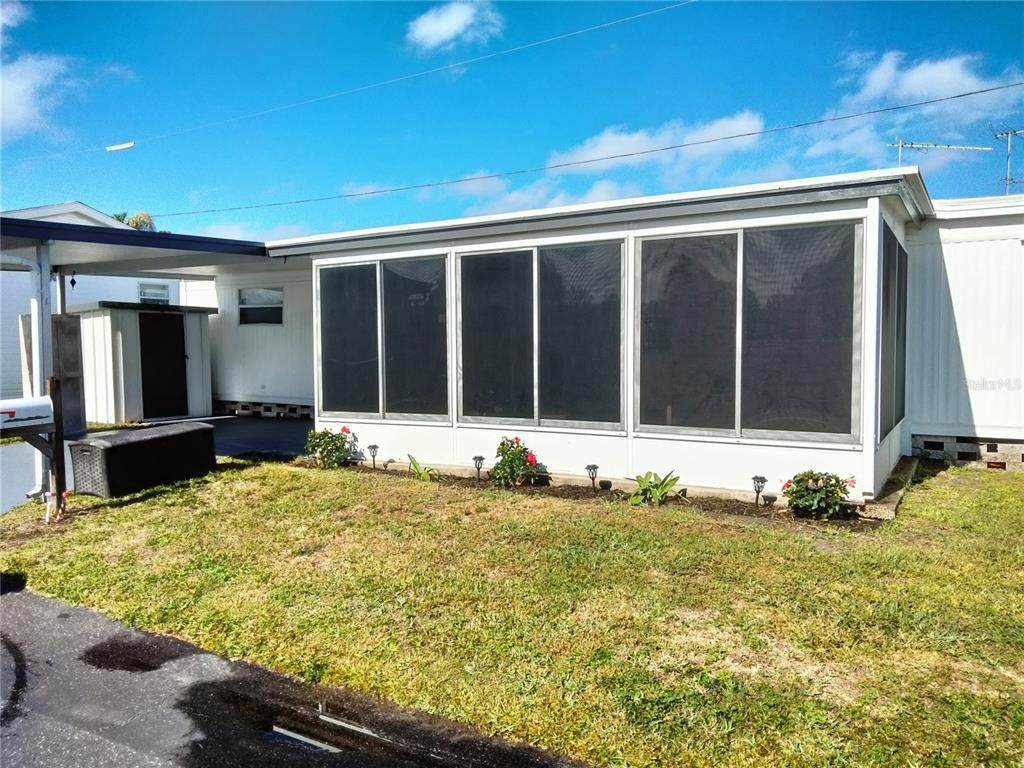 12766 Seminole Boulevard - Photo 1