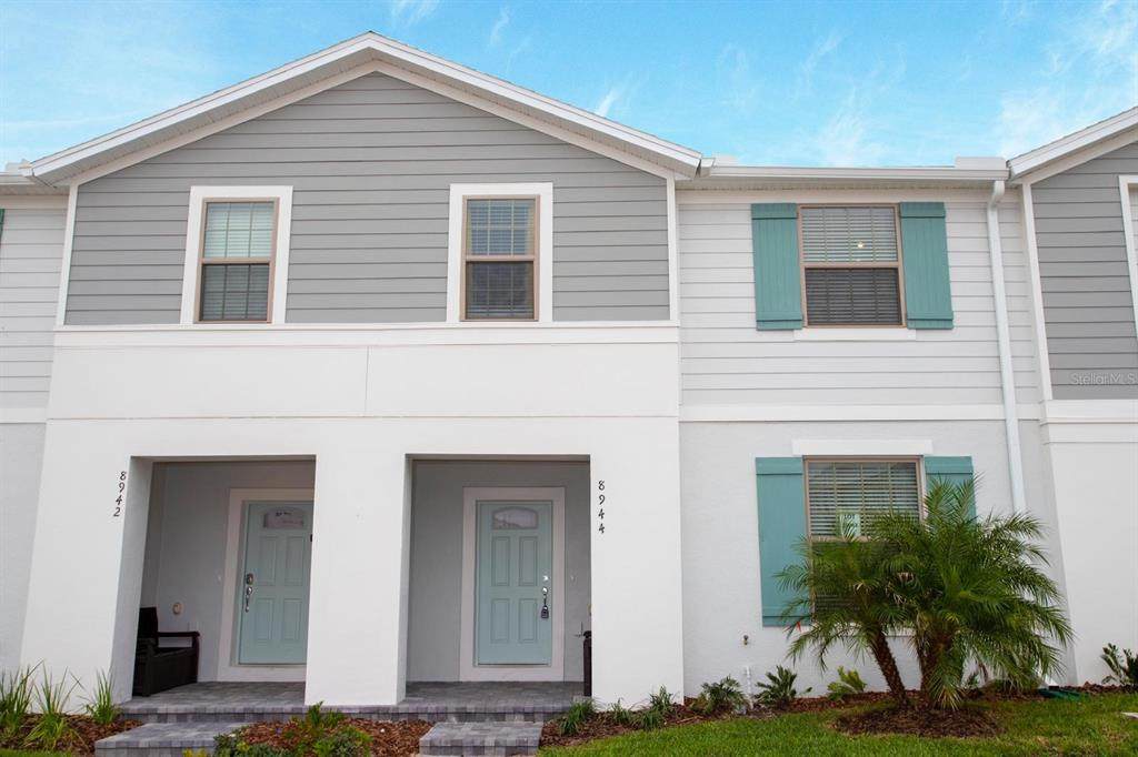 8944 Sydney Avenue - Photo 1