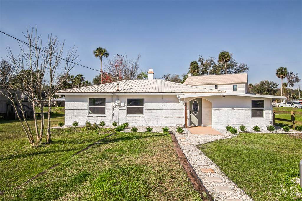 9400 307TH Court - Photo 1