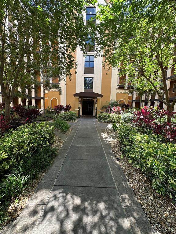 12527 Floridays Resort Drive - Photo 1