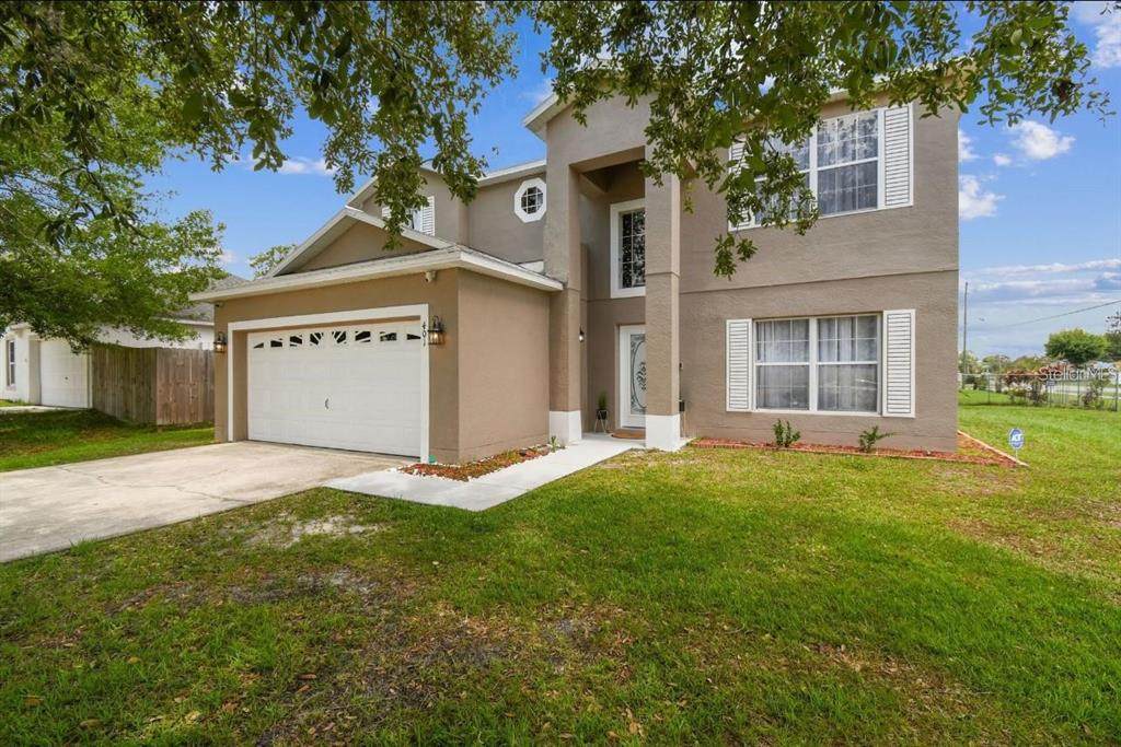 401 Magpie Court - Photo 1