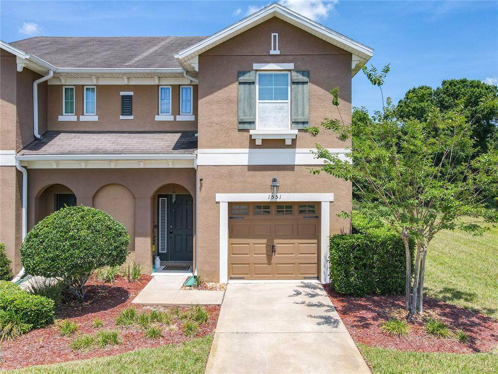 1551 Peterson Place - Photo 1